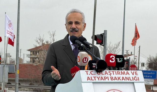 Bakan Uraloğlu: Biz Laf Değil Eser Üretiyoruz