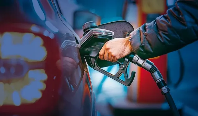 Benzin Ve Motorin Zammı İptal Edildi