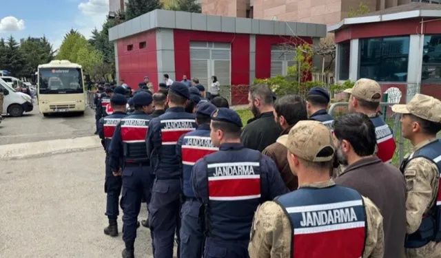 Trabzon Merkezli Operasyonda 21 Şüpheli Yakalandı