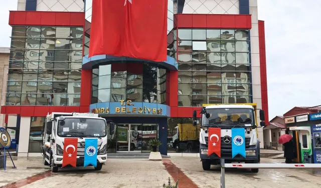 Yomra Belediyesi’ne Hibe Ve Bağış Araç Desteği