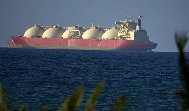 Hürmüz Boğazı Kapatıldı Petrol Krizi Tırmanıyor