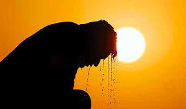 Hindistan’da Aşırı Sıcaklar Eğitimi Vurdu