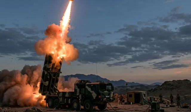 Tahran’da Patlama Sesleri Ateşkes Sonrası Gerilim