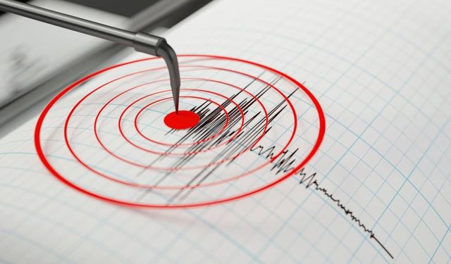 Japonya’da 7.4 Deprem Tsunami Uyarısı Yapıldı