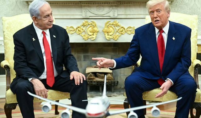 Kerry’den Trump Ve Netanyahu İddiası