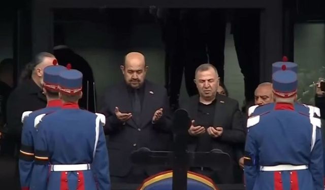 Lucescu’nun Cenazesinde Türk Taraftarlardan Vefa