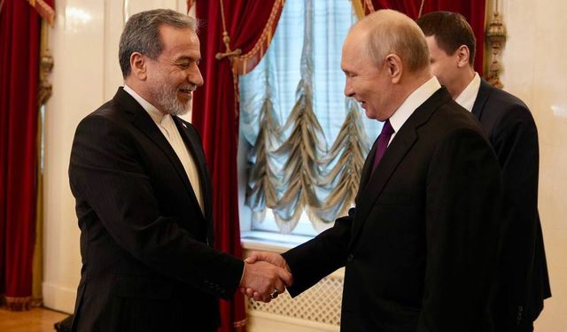 Putin İran İle Stratejik Ortaklık Mesajı Verdi