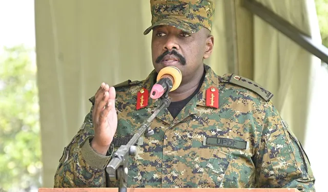 Ugandalı Komutan Türkiye Açıklamalarını Sildi