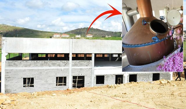 Ünlü Şarkıcı'dan Köyüne 10 Milyon Dolarlık Yatırım