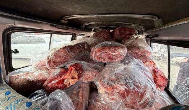 Nizipte 1,6 Ton Sakatat İmha Edildi