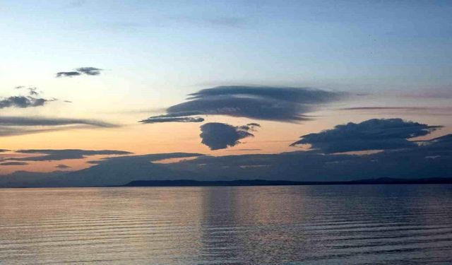 Van Semalarında İnsan Silüetli Bulut Görüldü