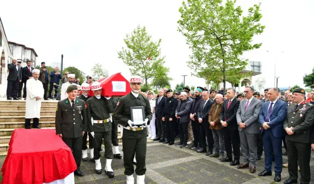 Trabzon'da Kıbrıs Gazisine Son Görev