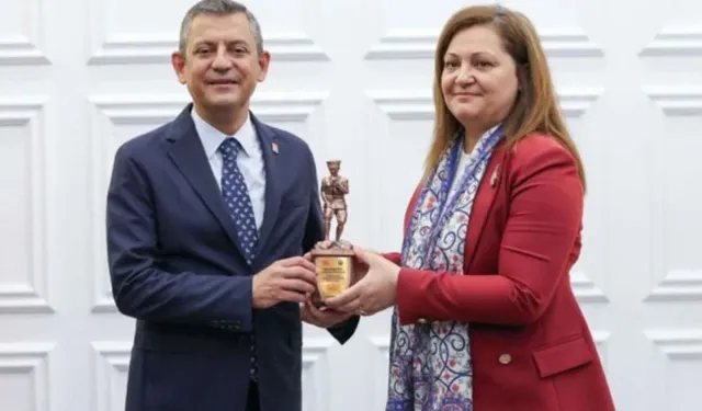 Burcu Köksal’dan Özgür Özel’e Sert Sözler