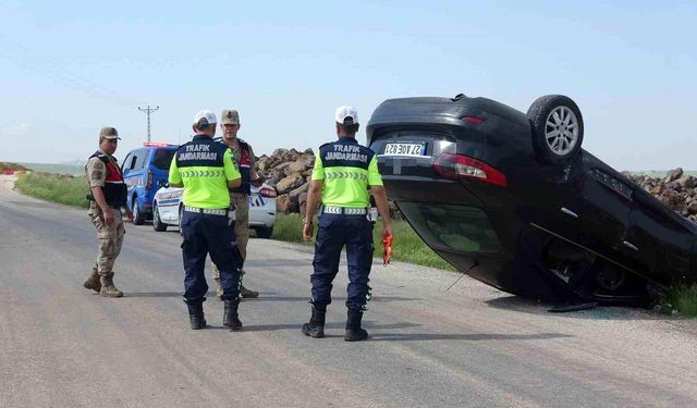 Kilis’te Takla Atan Otomobilde 5 Kişi Yaralandı