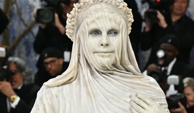 Met Gala 2026’da Heykelsi Ve Sanatsal Tasarımlar Öne Çıktı