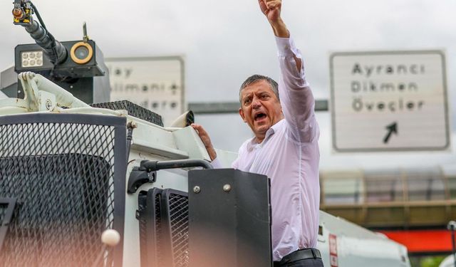 Özgür Özel'den İzmir'de Kritik Meydan Kararı