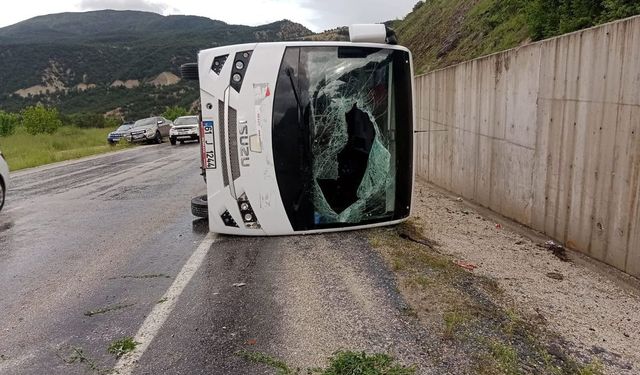 Tokat’ta Cenaze Dönüşü Kaza! 4 Kişi Yaralandı