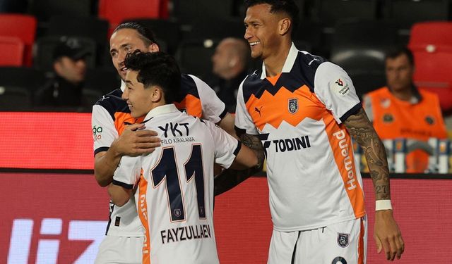 Başakşehir Avrupa Kupalarına Katıldı