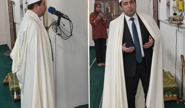 Büyükelçi Küçükyılmaz Cezayir’de Ezan Okudu