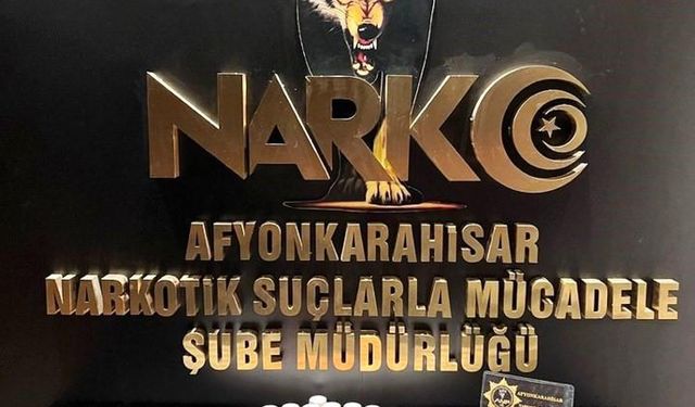Afyonkarahisar’da 2 Bin Yasaklı Madde Hap Ele Geçirildi