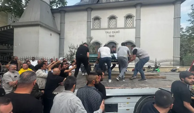 Erdek’te Acı Olay! Çekicisiyle Son Yolculuğuna Uğurlandı