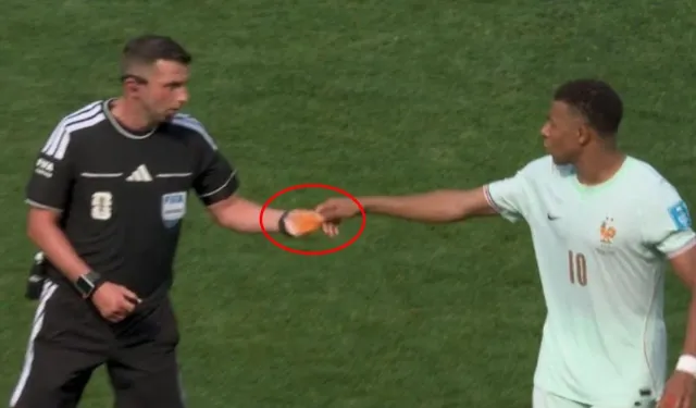 Mbappe'nin Kaptanlık Hareketi Sosyal Medyayı Karıştırdı