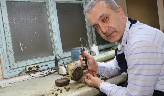 Oltu Taşında Bir İlk! Balık Taneli Tespih Üretti