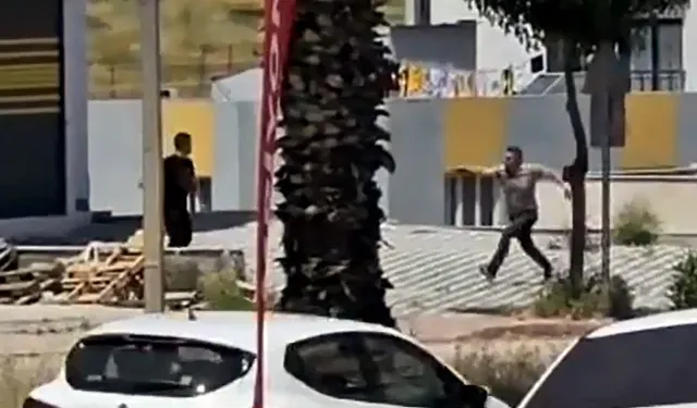 Adana'da Baba İle Oğul Arasındaki Olay Kameraya Yansıdı