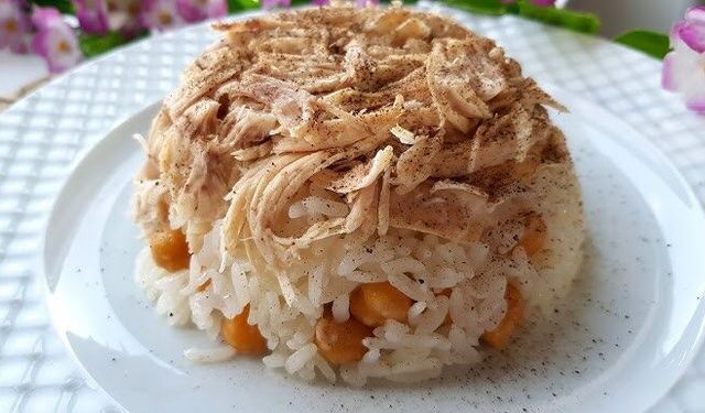 Trabzon'da Hacı Ziyaretinde Tavuklu Pilav Şüphesi