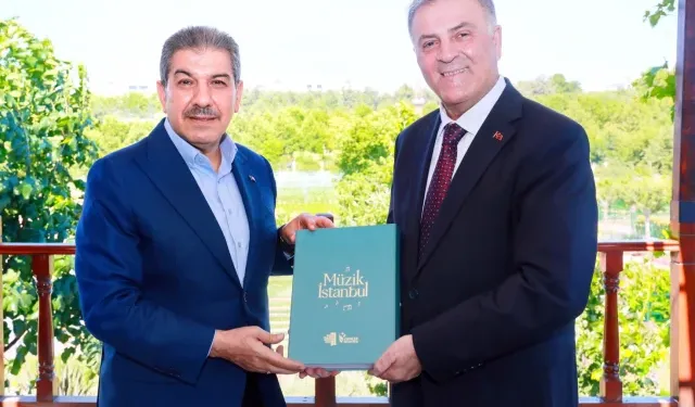Nuri Aslan'ın Ziyareti Siyasi Kulisleri Hareketlendirdi