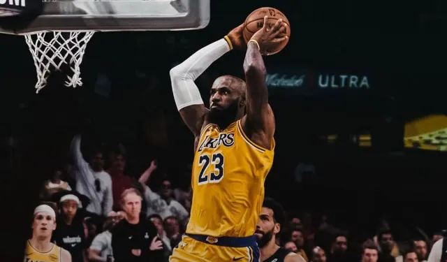 Lakers, LeBron James'e Veda Etti