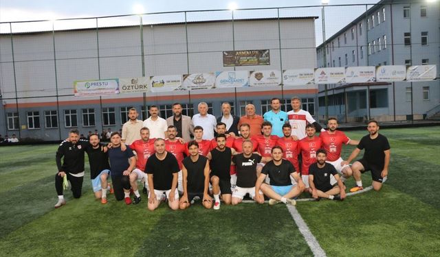 Of'ta Bizim Uşaklar Futbol Şenliği Başladı