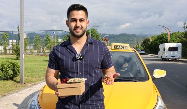 Takside Soru Bilen Yolcuya Fındık Hediye