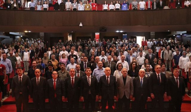 Trabzon'da Araştırmacı Gençler Kongresi Düzenlendi