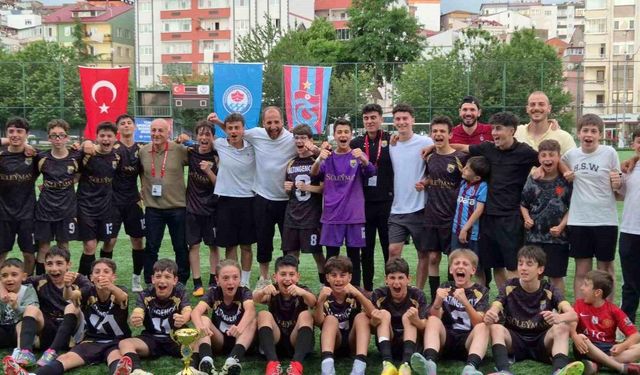 Altın Gençlik Trabzon U13 Ligi Şampiyonu Oldu