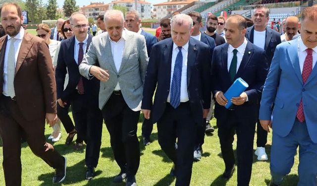Bakan Bak'tan Muğlaspor'a Stadyum Müjdesi