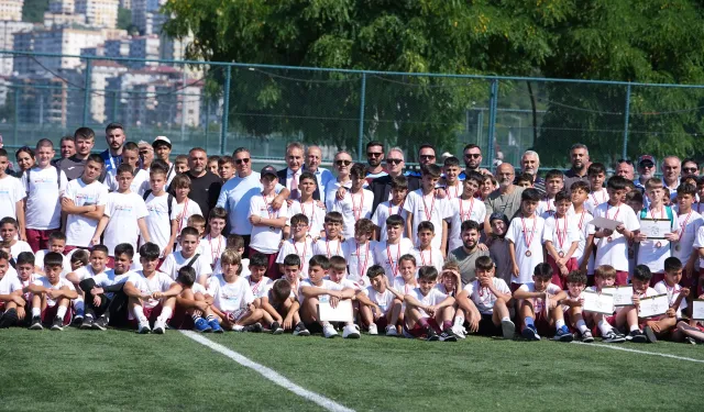 Trabzonspor Yaz Kampı Ödül Töreniyle Sona Erdi