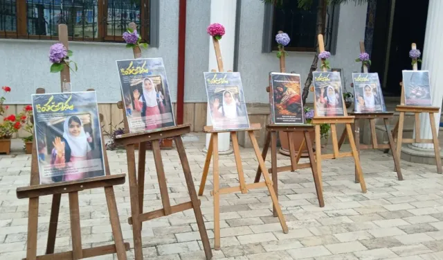 Trabzon'da Hamaney İçin Anma Programı Düzenlendi