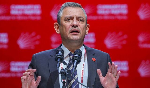 Özgür Özel’den Yeni Parti İçin Tarih Açıklaması