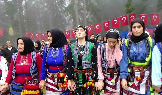 Şalpazarı’nda Göllüalan Şenliği Coşkusu