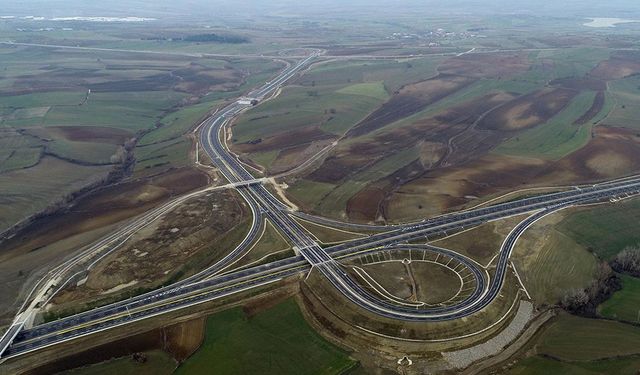Hızlı Tren Ve Otoyol Projesinde Yeni Hedef Açıklandı