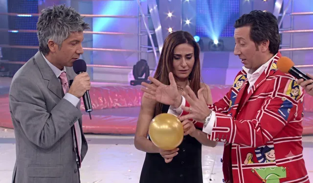Şahane Pazar 25 Yıl Sonra Sahneye Dönüyor