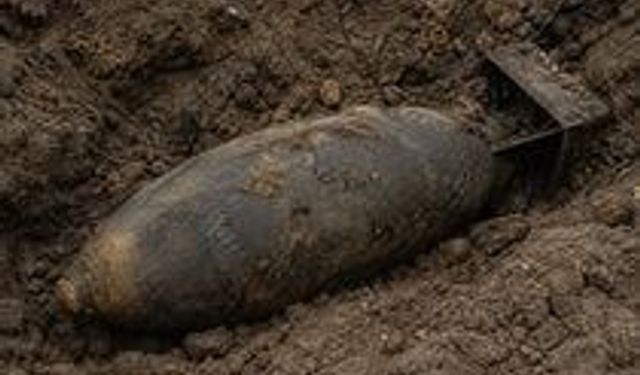 Almanya’da 250 Kiloluk Savaş Bombası Bulundu