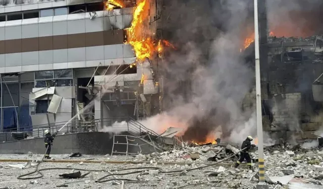 Rusya’nın Kiev Saldırısında Litvanya Büyükelçiliği Hasar Gördü