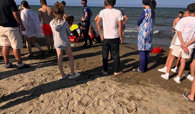 Samsun’da Anne ve 2 Kızı Boğulma Tehlikesi Geçirdi