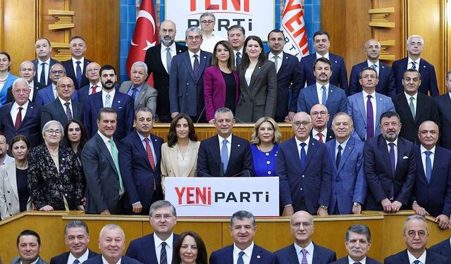 Yeni Parti’de Çerçeve Yasa Ayrılığı: 21 Vekil Hayır Dedi