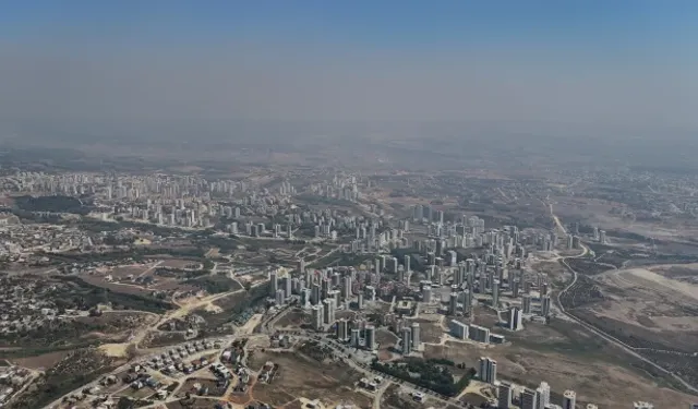 Adana’daki Orman Yangınının Dumanı Uydudan Görüldü