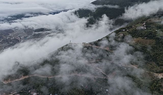 Artvin Sis Bulutlarıyla Beyaza Büründü