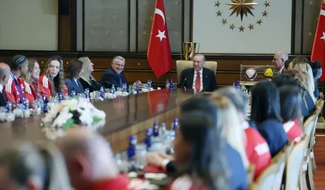 Erdoğan'dan Eda Erdem'e Sakatlık Sorusu