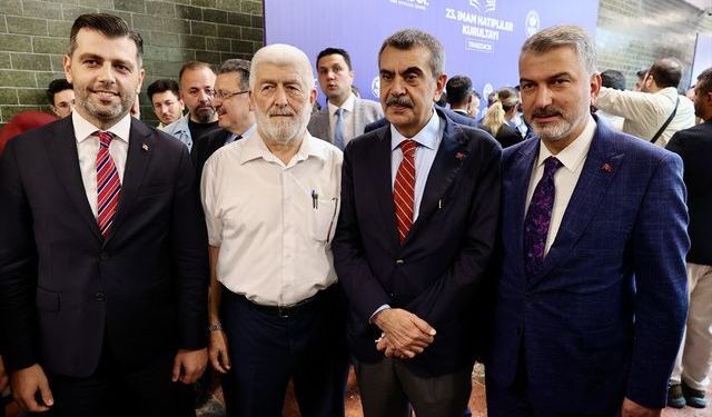 Bakan Tekin’den Öğretmenlerin Kıyafeti İçin Net Mesaj